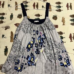 Maurices‎ Navy and Light Gray floral tank top size small